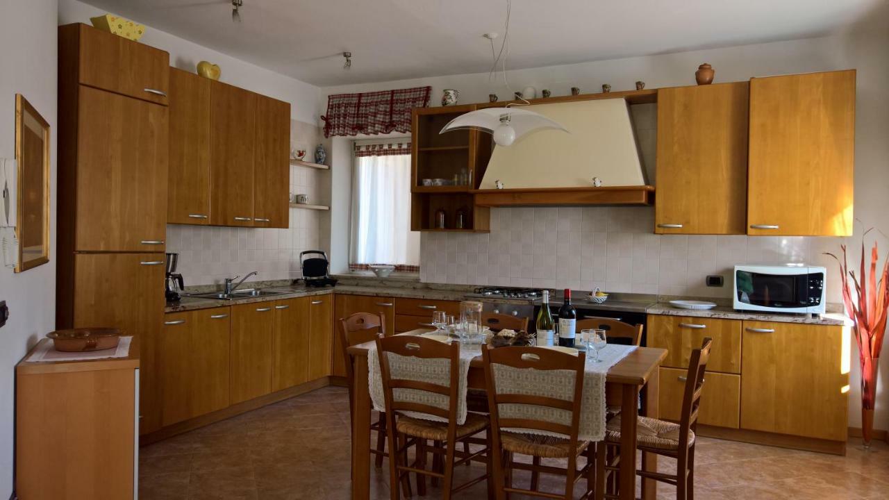 Casa Luca E Cristina Villa เมซโซลาโก ภายนอก รูปภาพ