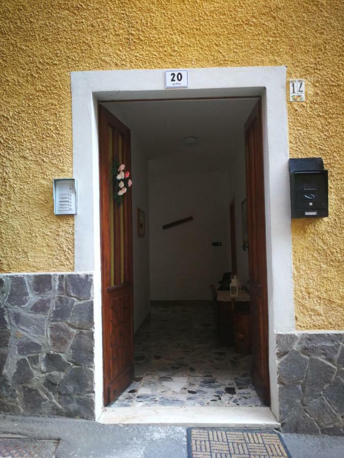 Casa Luca E Cristina Villa เมซโซลาโก ภายนอก รูปภาพ